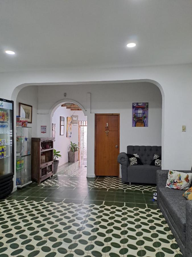 Hostal Casa Lara Cartagena Ngoại thất bức ảnh