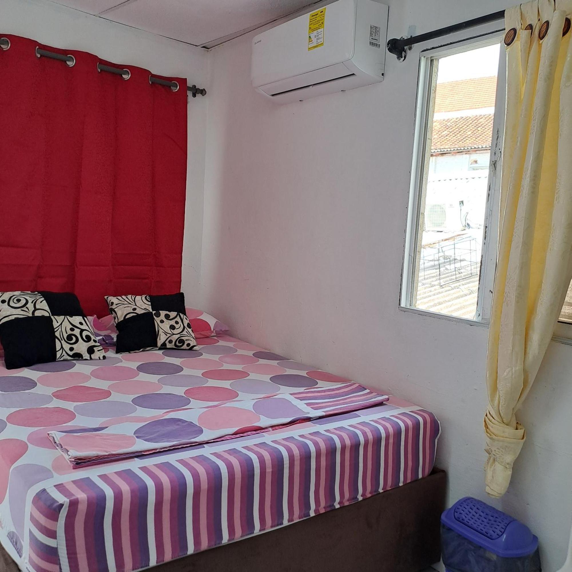 Hostal Casa Lara Cartagena Ngoại thất bức ảnh